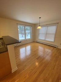 Building Photo - 75-H SL