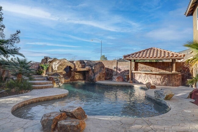 Building Photo - 10151 Arkell Ct