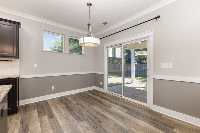 Building Photo - 149 Kingston Drive