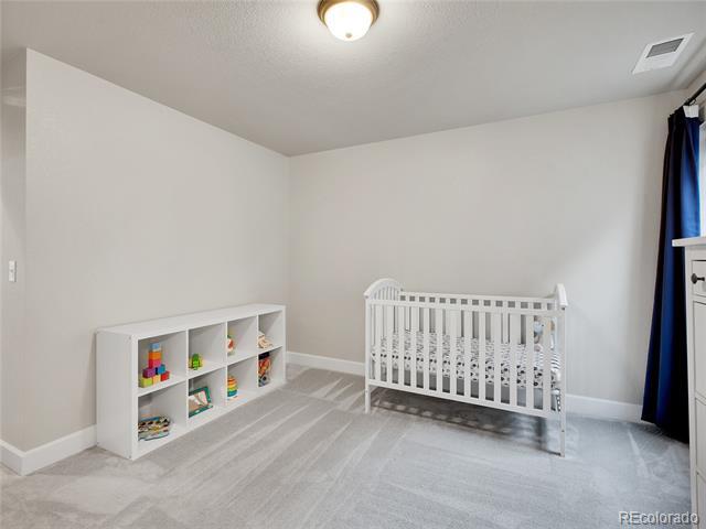 Building Photo - 7012 S Undergrove Way