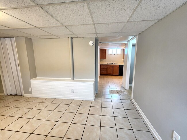 Building Photo - 365 Vandalia St