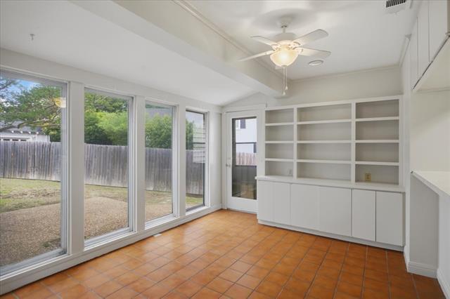 Building Photo - 3101 Westcliff Rd W