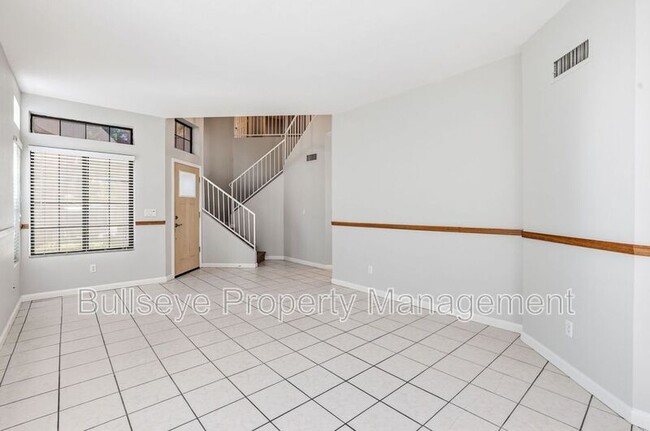 Building Photo - 4566 W Shannon St