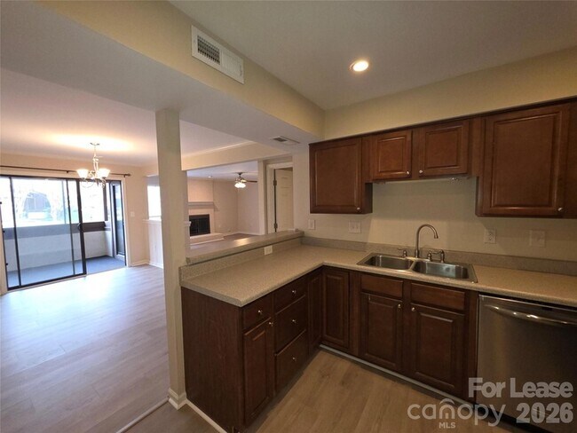 Building Photo - 7325 Winery Ln