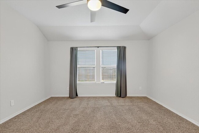 Building Photo - 3909 Shiva Dr