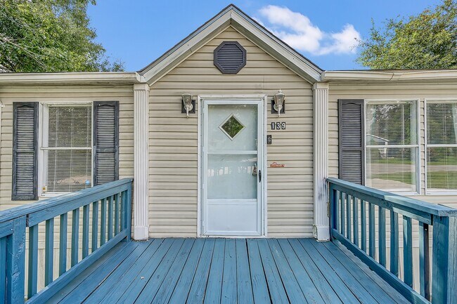 Building Photo - 139 Pegasus Ct