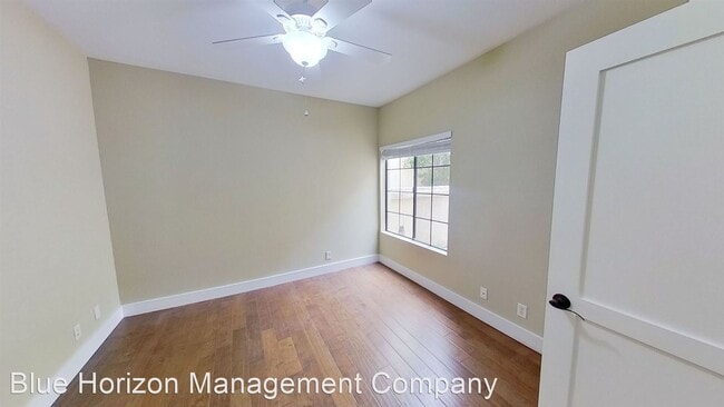 Building Photo - 2 br, 2 bath House - 1230 Franciscan Court #1
