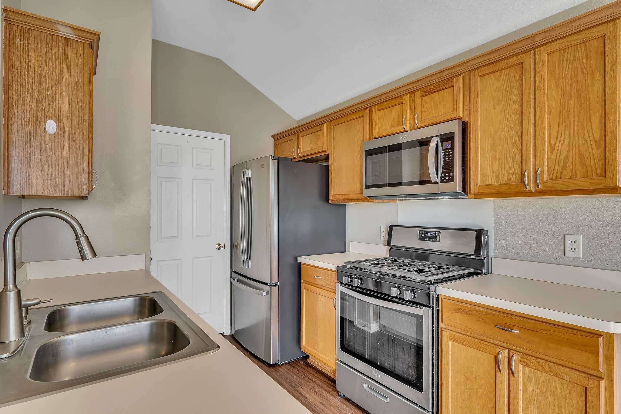 Building Photo - 3715 Westfield Dr