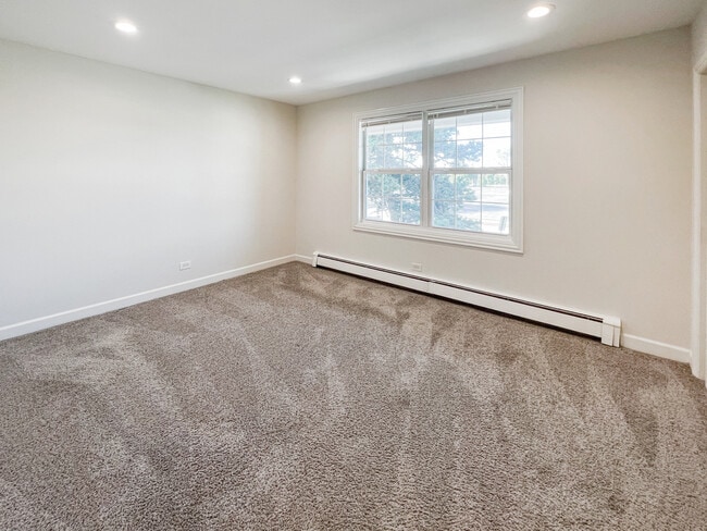 Building Photo - 785 Pershing Ave