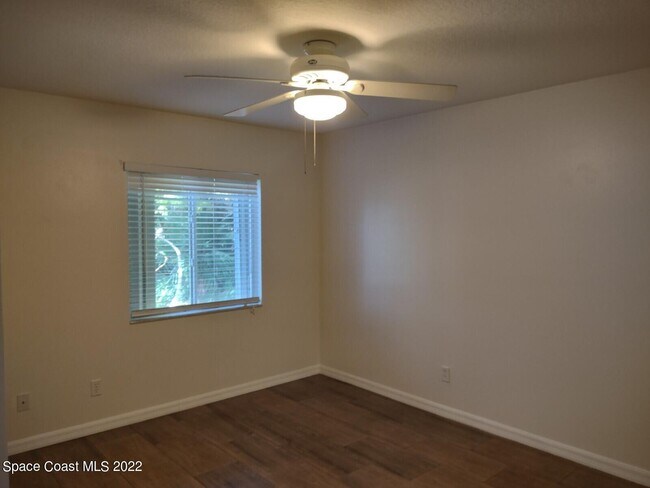 Building Photo - 1792 Ladderback Ct