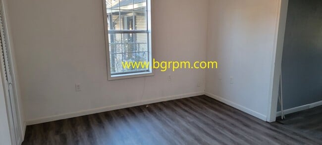 Building Photo - 2 BD, 2 BA, Home in Cabot