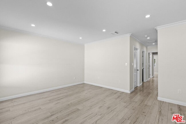 Building Photo - 6717 Cedros Ave