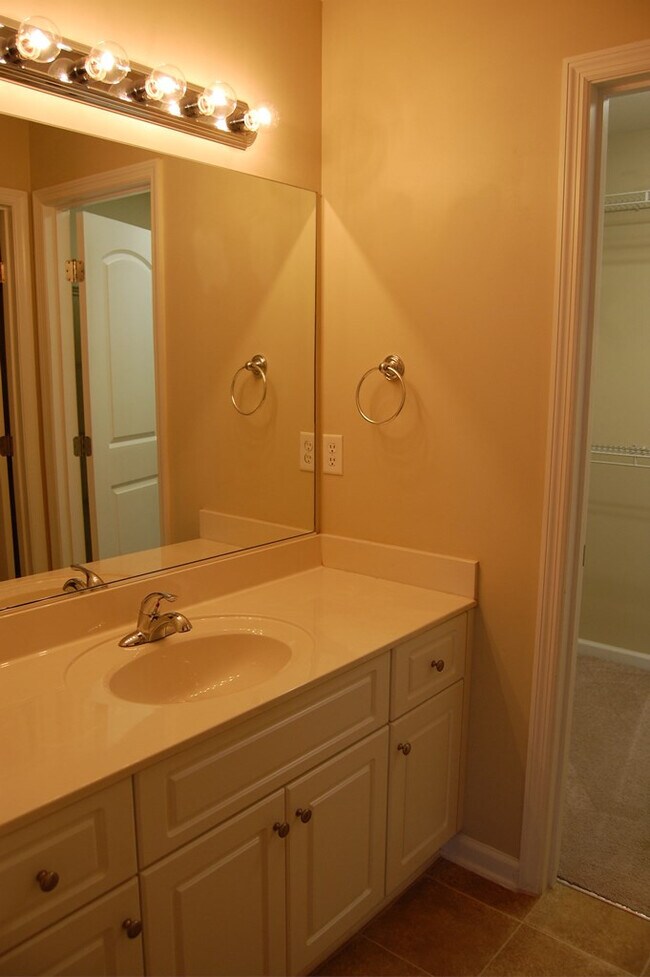 Building Photo - 3038 Gobbler Ct