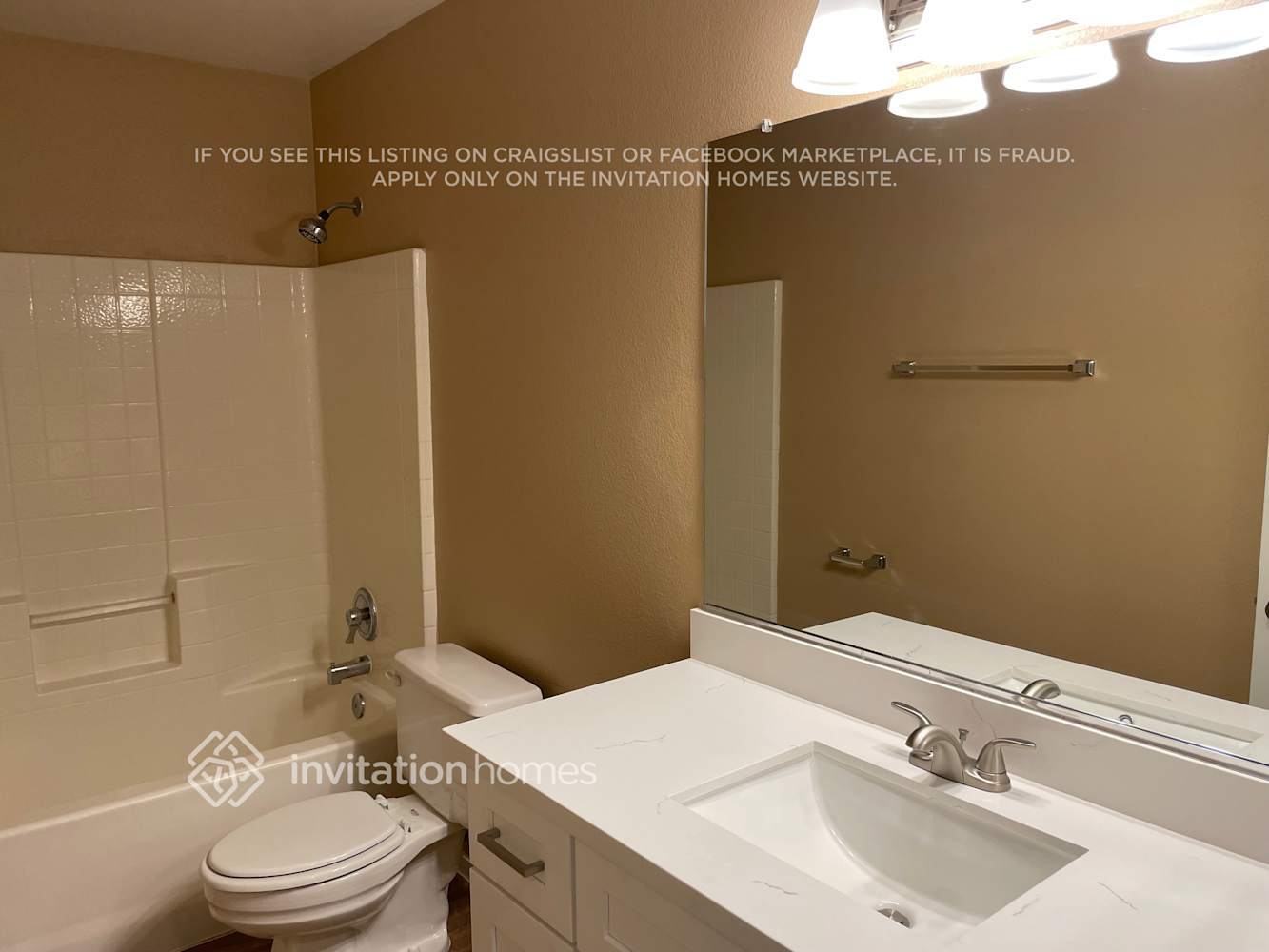 Building Photo - 1938 Panther Pl