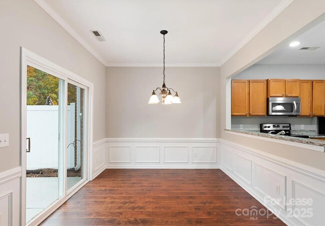 Building Photo - 16115 Annahill Court