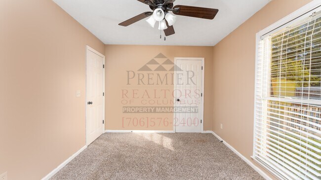 Building Photo - 5376 Broadfield Dr