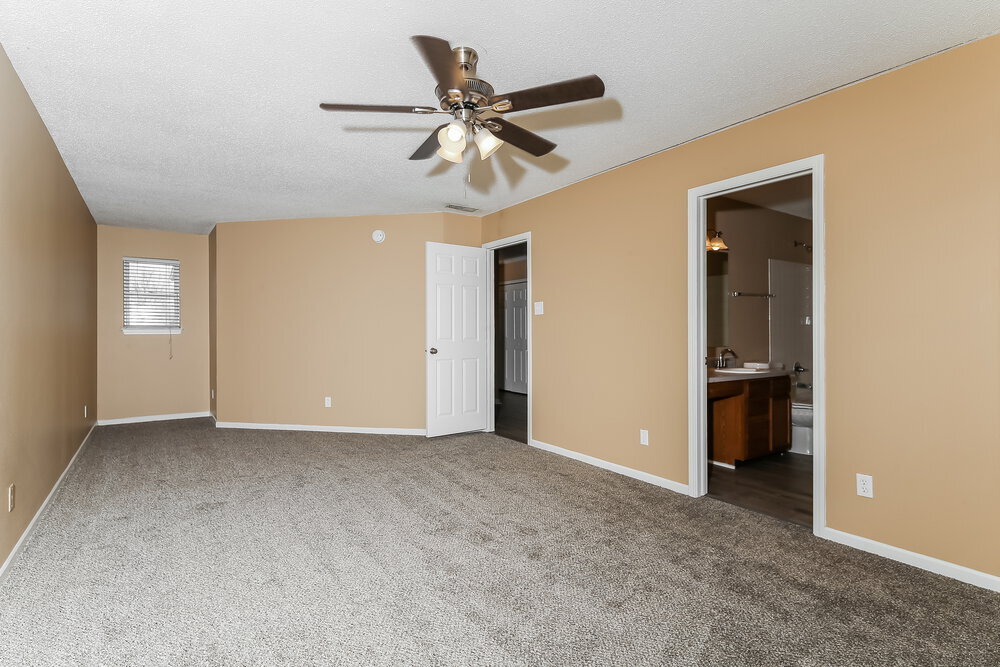Building Photo - 2511 Redland Ln