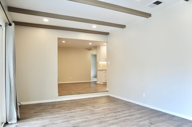 Building Photo - Adorable home in Northgate – Fremont!