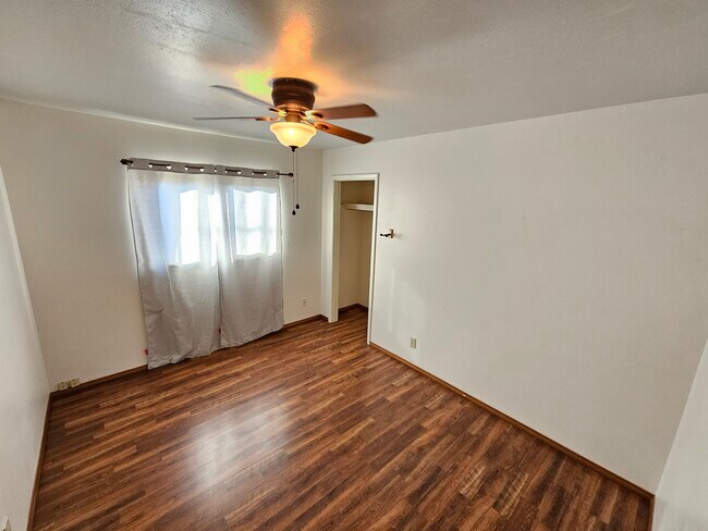 Bedroom 2 - Office - 10912 Woodland Ave NE