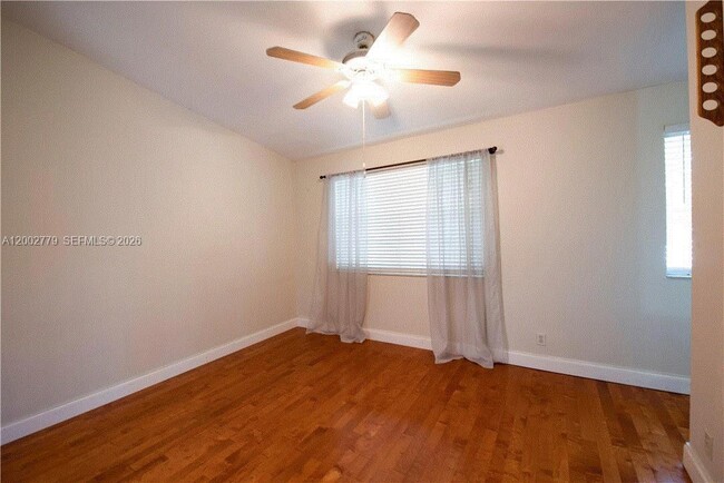 Building Photo - 81 SW 3rd St