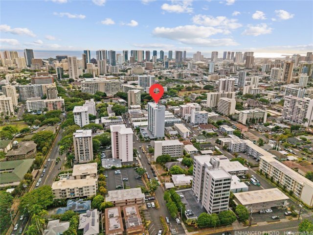 Building Photo - 1541 Dominis St