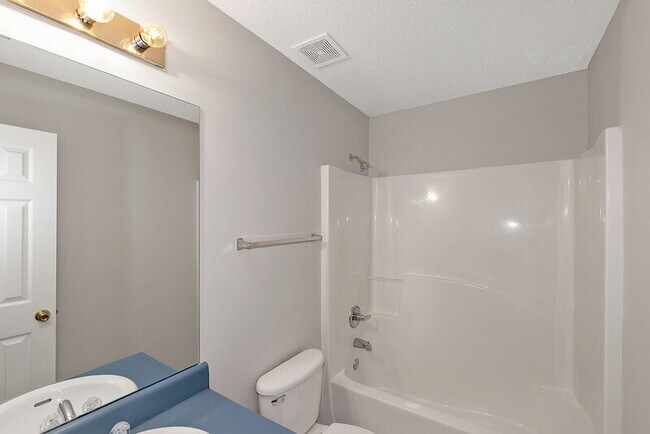 Building Photo - 2520 Thunder Basin Way