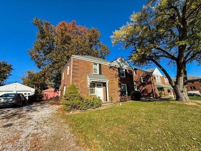 Building Photo - 2319 Broad Blvd