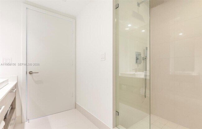 Building Photo - 1300 S Miami Ave