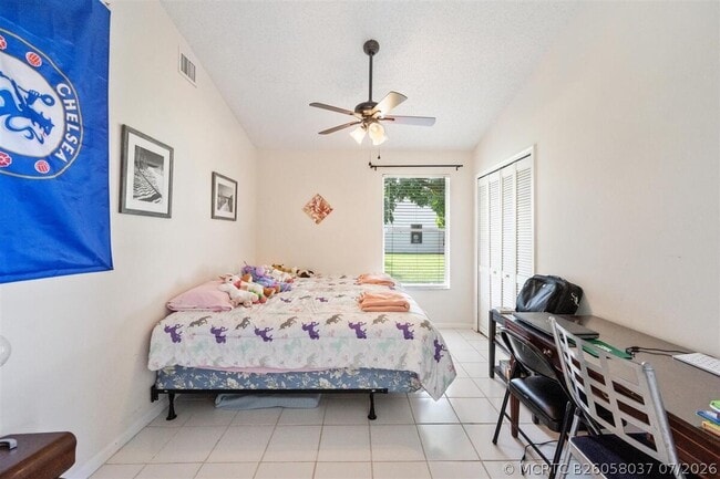Building Photo - 2606 Bedford Mews Dr