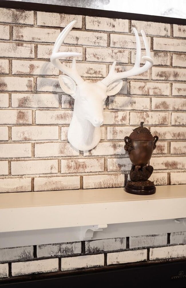 Building Photo - SKI LEASE: Gas Fireplace, Pet Friendly, Downtown Kings Beach