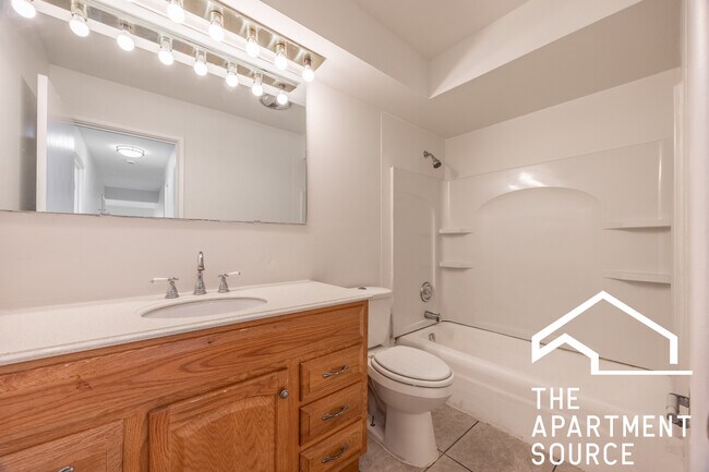 Building Photo - 2300 N Harlem Ave