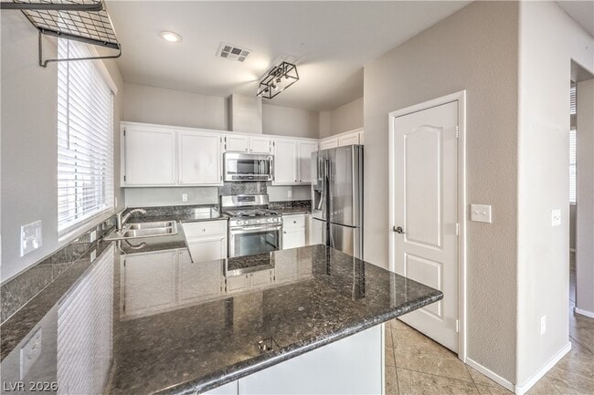 Building Photo - 78 Fortuna Ct