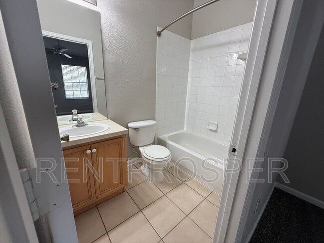 Building Photo - 2901 Woodlands Park Ct