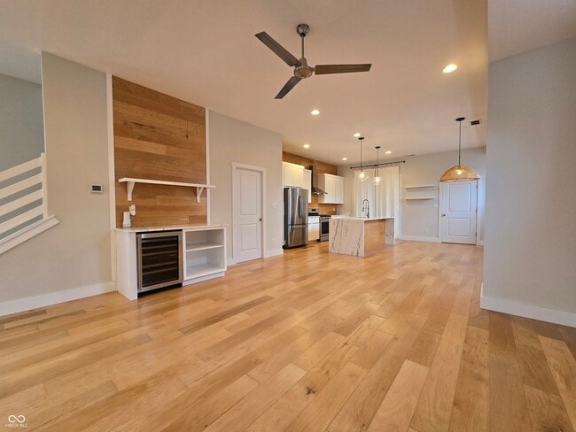 Building Photo - 1226 Cottage Ave