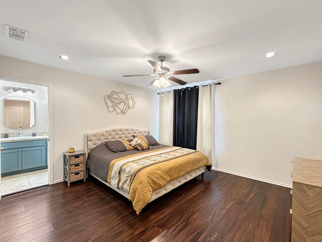 Building Photo - 5714 Montevista Dr