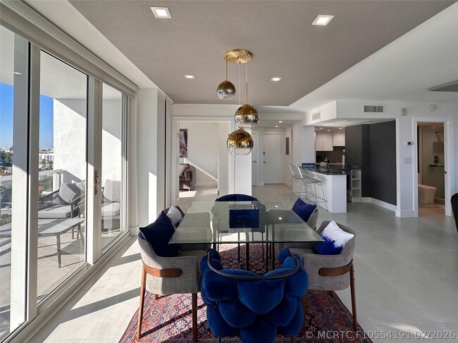 Building Photo - 209 N Fort Lauderdale Beach Blvd