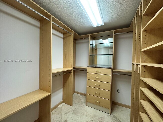 Building Photo - 6051 N Ocean Dr