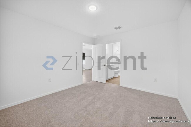 Building Photo - 8830 Pyron Pl