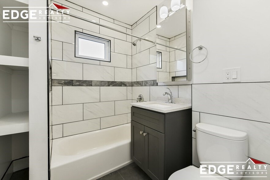 Building Photo - 60 Lane Park