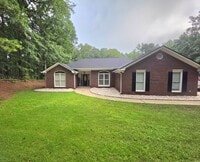 Building Photo - Beautiful Single Family Home