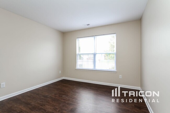 Building Photo - 6536 Emerald Ridge Ct