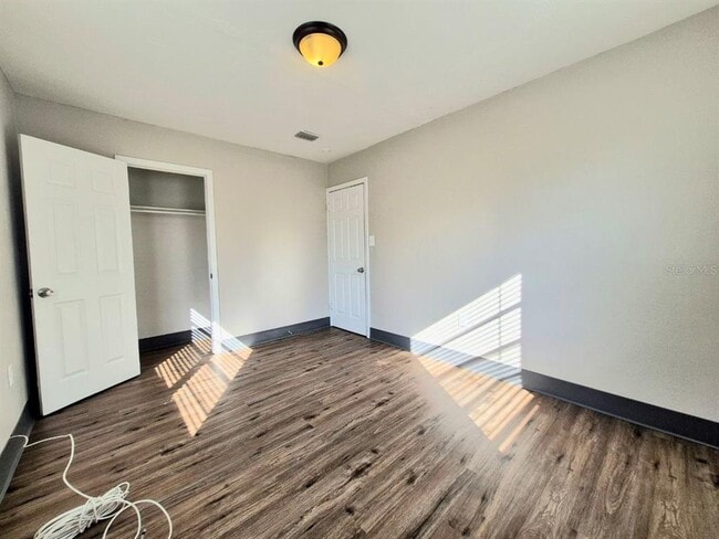 Building Photo - 1725 W Arch St