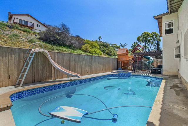 Building Photo - 613 Point Vicente Ct