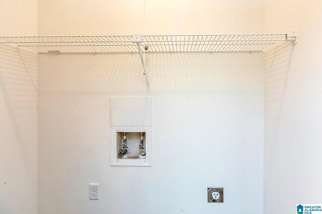 Building Photo - 203 Winterhaven Dr