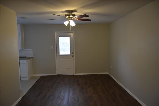 Building Photo - 7616 Parkwood Ln