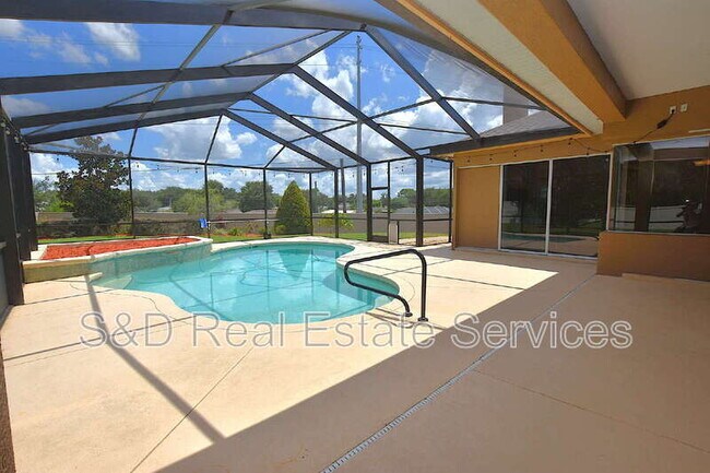Building Photo - 3203 Highlands Lakeview Cir
