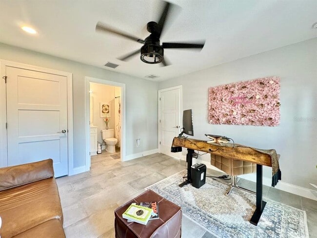 Building Photo - 4740 Legacy Park Dr