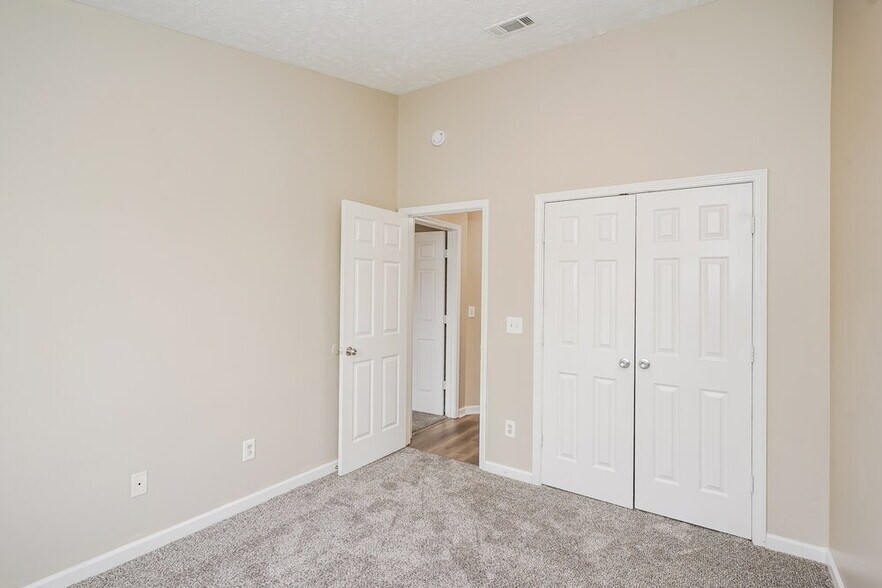 Building Photo - 3011 RG Buchanan Dr