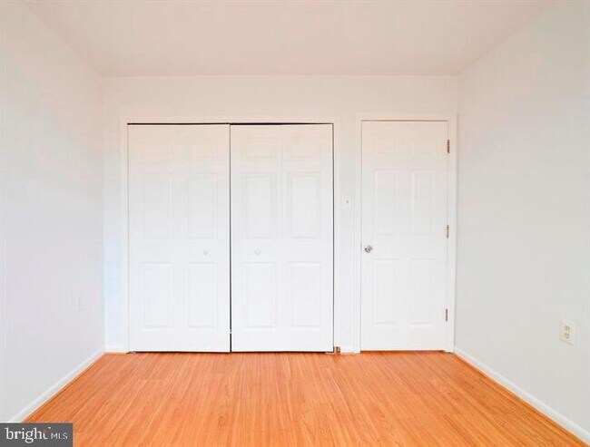 Building Photo - 4345 Ivymount Ct