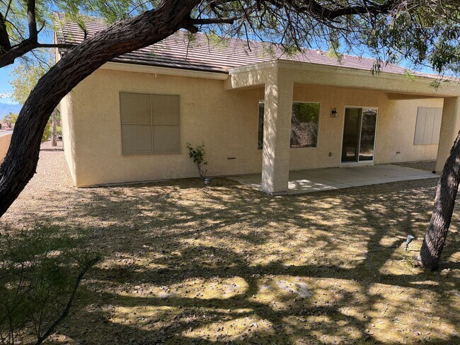 Building Photo - Sun City Anthem Gem
